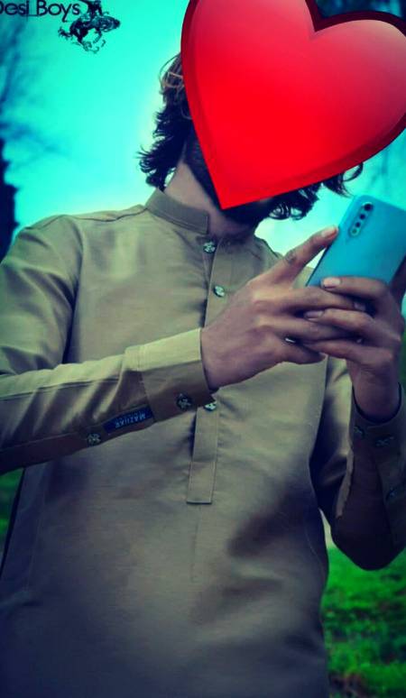 تُم اگر ہم سے بِچھڑنے میں نہ عُجلت کرتے
ہم عبادت کی طرح تُم سے مُحبّت کرتے
فیصلہ اُس نے کیا ترکِ مراسم کا مگر
زندگی بِیت گئی میری وضاحت کرتے۔
Feeling sad Regard by ARsl