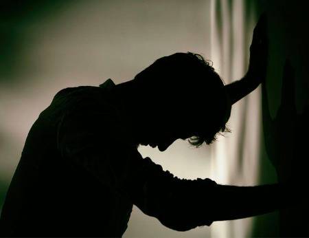 ہمارے بعد کوئی سرپرست مل نہ سکا
یتیم خانے میں رکھا گیا محبت کو