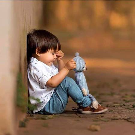 *ذرا سوچیں کیا کررہا ہوگا 🤔*
وہ انسان جس نے لاک ڈاون سے پہلے
اپنا موبائل ریپر ہونے کےلئے دیا ہوگا