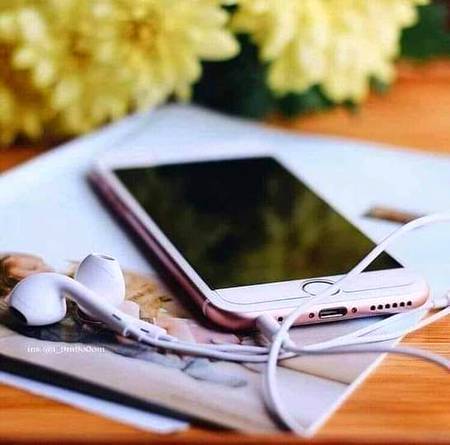 کیا خیال ہے !!!!

جدید انســان کی سب سے خطرناک ایجــاد
 عارضی تعلقــات ہیں ـــ