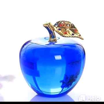 Beautiful pic
glass Apple