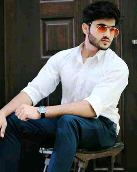 Asslamo Alikum all fnss aap subki duao sy aagya wapis mein bhot braa mslla hogya tha sorry asly Jana parra🌹👈😍😍💖💕