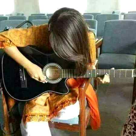 "دٙرد" کِی بِھی اپنِی ایک "ادا" ہے

وُہ بِھی بَرداشت والُوں پِہ "فِدا" ہے