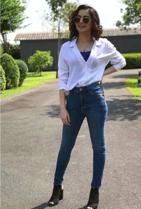 Hania Amir