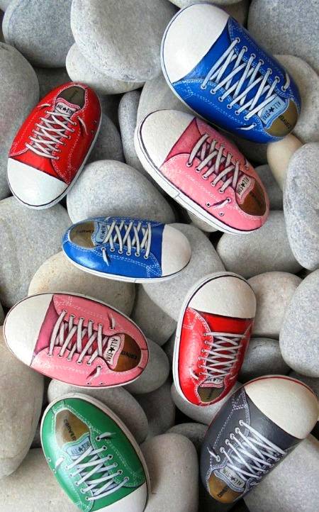 Amazing stone painting
