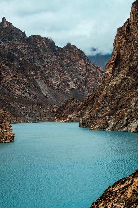 Lake view Hunza valley ❣️❣️