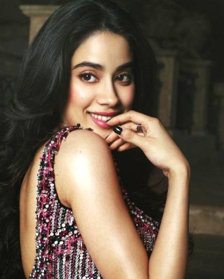 Beautiful DP 😉😃🙈