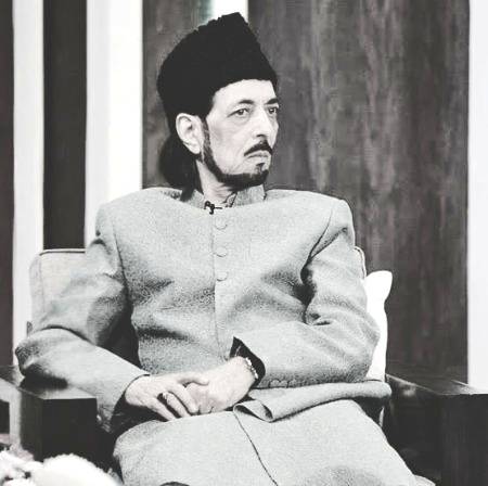 إِنَّا لِلَّهِ وَإِنَّ إِلَيْهِ رَاجِعُونَ
