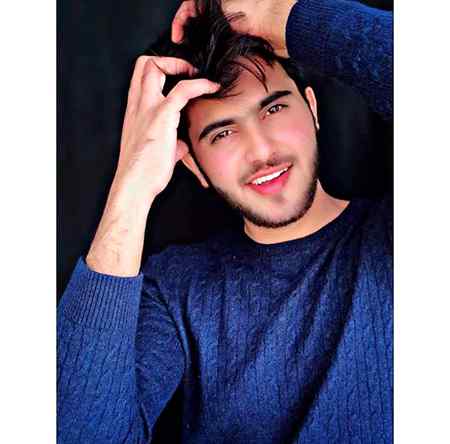 ﯾﻘﯿﻦ ﮐﯿﺠﯿﮱ😍
ﺑﮩﺖ ﻣﻌﺼﻮﻡ ﮨﮯ ﻭﮦ ﺍﻧﺴﺎﻥ☺
ﺟﺴﮑﯽ ﺁﭖ ﭘﻮﺳﭧ ﭘﮍﮪ ﺭﮨﮯ ﮨﮯ😜