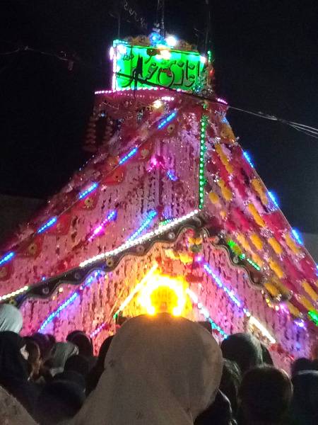 کمال کا هو صلہ تھا کربلا کے شہیدوں کا۔۔وہاں پر شکر کرتے تھے جہاں پہ صبر مشکل تھا