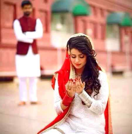 💕Tu he meri man chahi dua 😍💖
💕Or kuch na mangoon ek tere siwa 😍😍💖😘💕