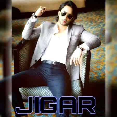 Tera hath kal tk mery hath me tha tera dil dharhkta tha dil me hamry.....😢😢😢😢

Ye makhmoor ankhen jo badli hoi Hainan kabi hamny in k hain sadqy utary. ...

Kahe ab mulaqat ho jay ham sy ...bacha k nazar ko guzar jay ga...