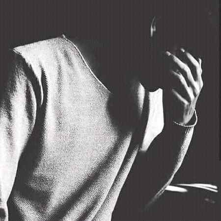 "_____!!!! '- I havə so many - dıfferənt pərsonalıtıes - in mə and I stıll feel lonəly - Br0KeN_inSııD3 💔 - H∆mzıı.. 🤹♂️�