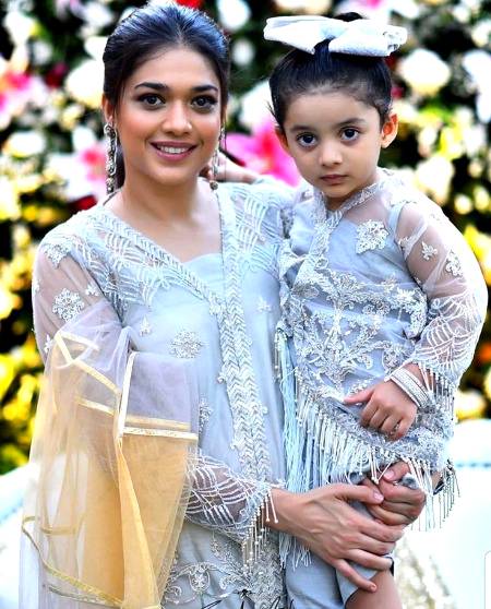 Sanam jhang and Alaya