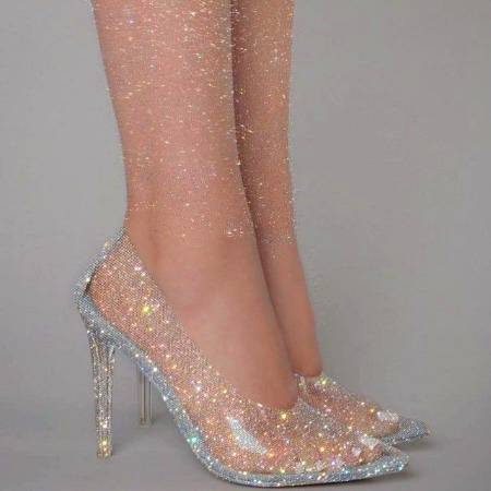Glass heels🌸😐...do uh like it??