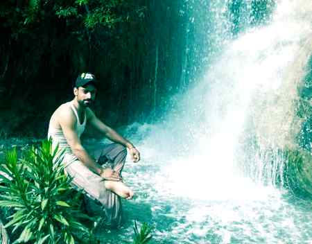 Yammmmy ..Coooool, Enjoyed so beutbeaut And Amazing shower like that,,