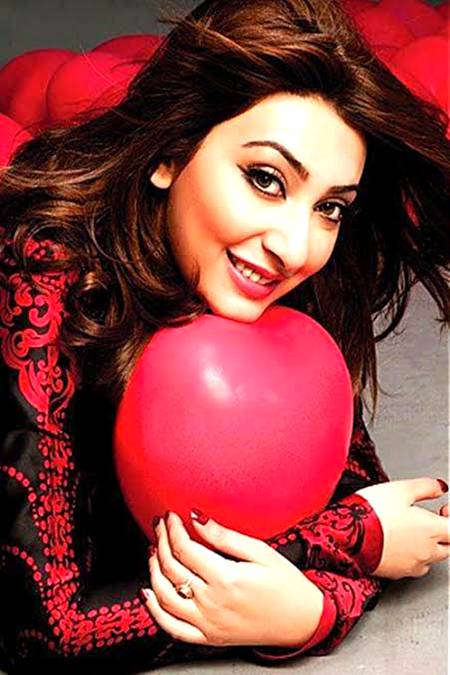 Ayesha khan