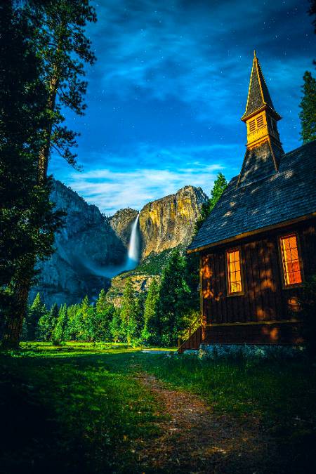 نہیں مرتا کوئی جدائی سے 
 خدا کسی کو مگر کسی سے جدا نہ کرے