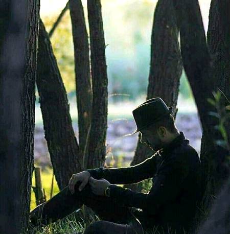 Yaad rahe ga dorhayat humko
Kiya khoob tarsthy aik shaks k liye