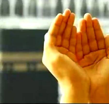 نصیب🍃 سے زیادہ 🍃قیمتی 💕دعا ہوتی ہے 🍃کیونکہ جب💕 زندگی میں سب کچھ 💕بدل جائے تب🍃 انسان کے پاس دعا💕 ہی بچتی🍃 ہے جو💖 نصیب بدل🍃 دیتی ہے!