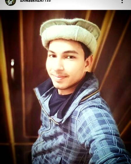 sochte hn hm kitne masoom hn....