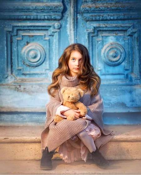 زندگی مشروط تیرے طرزِ محبت سے۔۔
جب مراسم ہی نہ ہوں تو کیا کیجیے۔۔

دل کو بھی میسر اب وصال ہو جآۓ۔۔
نگاہ ِسخن ڈالیے،_____ بھلا کیجیے۔۔۔