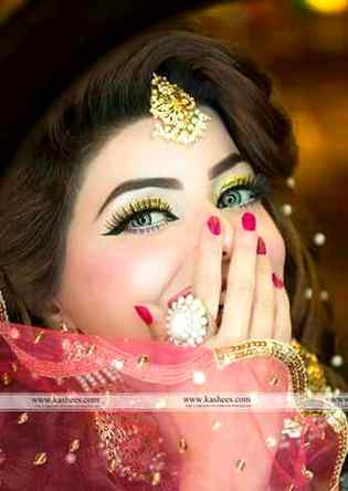 MUGHAL SHARNI DEKHO MERI MUSKAAN KITNI KHUBSURT HY 🐯👈💓😍