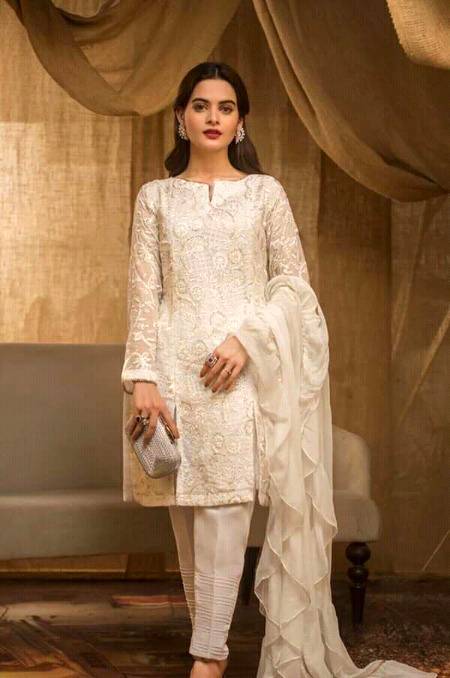 Minal Khan