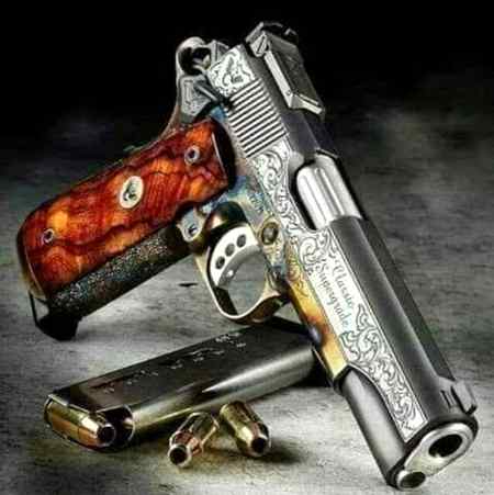 Da Khwar Bacheya sta Da Khware Wraze sang Herigee
Da Khwar Bacheya Lag Maldar Shwe Noo Asman Ta Khijee 😍💕