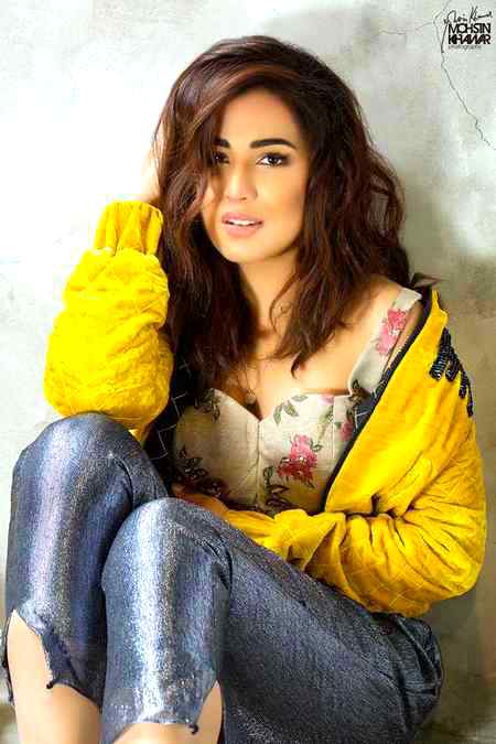 Ushna shah 🔥