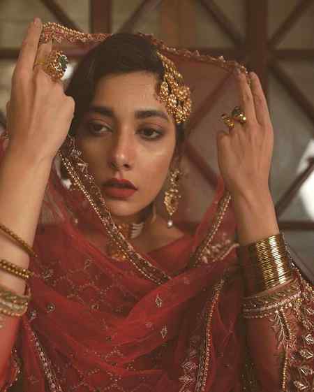 Eman Suleman is an emerging talent who started her journey of acting and Modeling in 2018 and earned huge fame in just a year. She is one of those who always stand for the rights of women. She got the privilege to work with many prominent designers including Fahad Hussein and has walked on ramp many times.  She has been trolled several times for her boldness on social media which never bothered her.