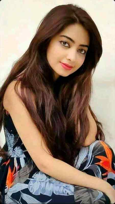 اسے کہنا _ تم میرے لفظوں کا "دل
بن کر میری باتوں__میں دھڑکتے ہو