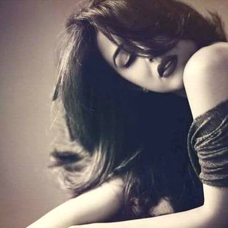 Ushna Shah..