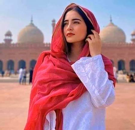*چــلو  کُوئی بات  تو بہانۂ عِبـادت ٹِھہ٘ری*
*خُوفِ مِحشر نہ سَہی غمِ جَاناں ہی سَہی*

🌸