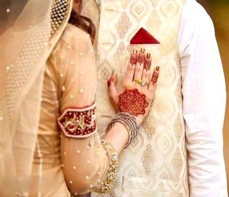 یوں خیالات میں پاس نہ آیا کرو خدارا🙈
اب صبر تو صبر ہے ہر بار تو نہیں ہوتا...!!💏😍