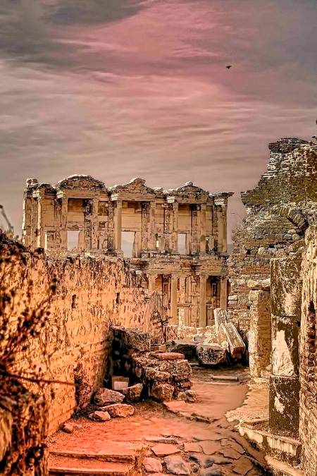 The most ancient ruins in Turkey.Turkey is one of the powerful country that is diligently trying to make it to the top.