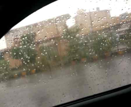 Happy rainy day..💦💦💨💨☔☔☔