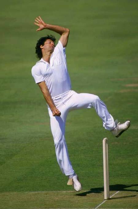 Ye lagta hai hamara khan .  hai❤❤