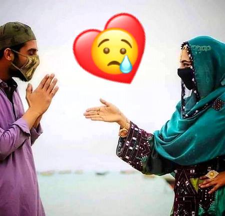 🍁"یہ محبت بھی کن دنوں میں ہوئی
دل ملانے کا وقت تھا ہاتھ سے بھی گئے"🌹