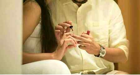 بیٹھے تھے اپنی موج میں اچانک رو پڑے😪
یوں آ کر تیرے خیال نے اچھا نہیں کیا.۔۔۔🌹