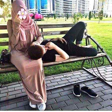 Sare dunya gom Kar 😏 sakoon seraf tumahry sath he milta Hy 🥰❣️😘