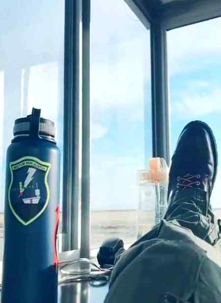 ղҽѵҽɾ Եɾվ օɾ ҍҽց ƒօɾ ՏմԹԹօɾԵ ƒɾօʍ օԵհҽɾՏ.. 
ՏԵɑղժ ɑӀօղҽ & ƒɑϲҽ ժ Ӏíƒҽ ɑՏ ɑ ɾɑϲҽ
 Then ҽveryone will ƒollow u..