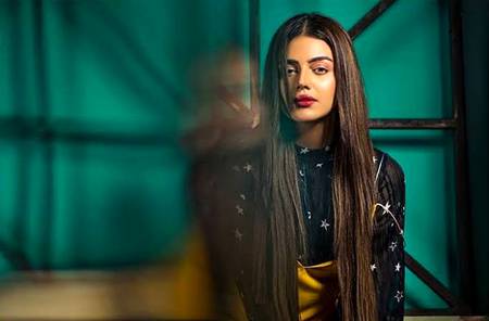 Zara noor abbas