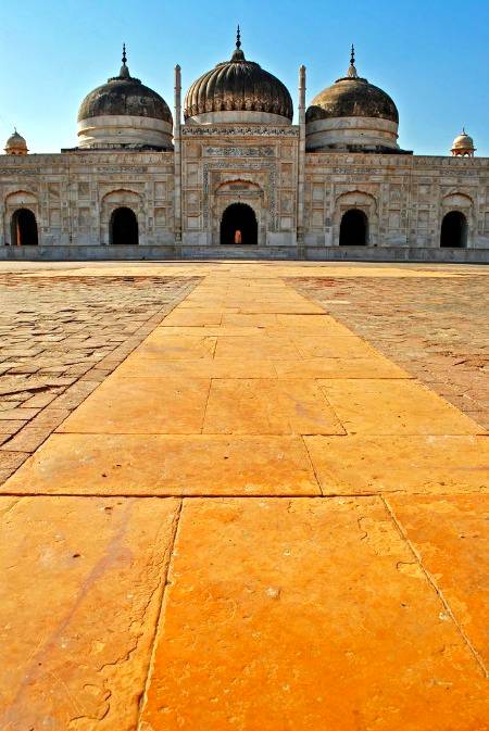 Abbasi mosque Derwar fort Bahawalpur pakistan