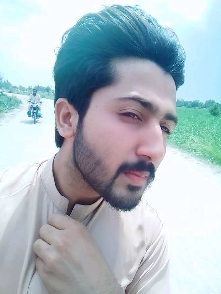 آنا پر ستو کو عشق ہوجاے نا 

تو سمجھ لو ان کو بددعا لگی ہے 😊