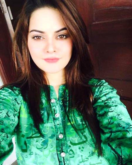 Minal Khan