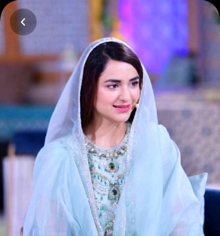 MASHA ALLAH Least year Ramazan ki pic Yumna ki