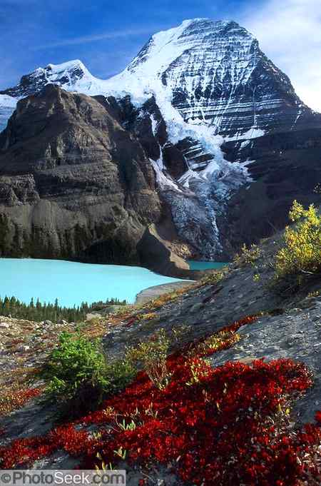 Mount Robson ,berg lake,british Colombia, canada...
