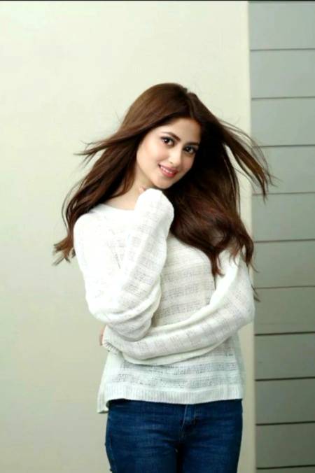 Cute sajal Aly