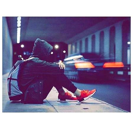 ✨🔥🐾"-

ہم ترستے ہی ، ترستے ہی ، ترستےہی رہے
وہ فلانے سے ، فلانے سے ، فلانے سے ملے 🙂💔

🔥"🥀✊

•||•Saadi
 writz🔥🤏 ✨💕